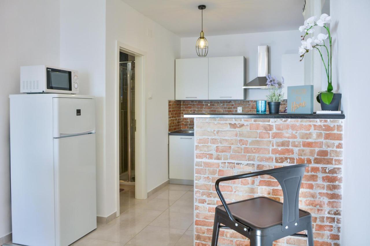 Apartmani Krijesnica Senj  Luaran gambar