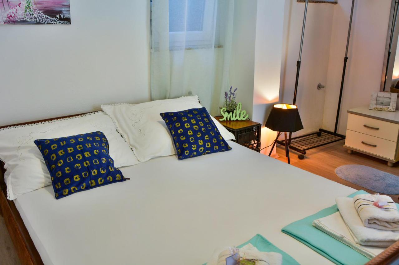 Apartmani Krijesnica Senj  Luaran gambar