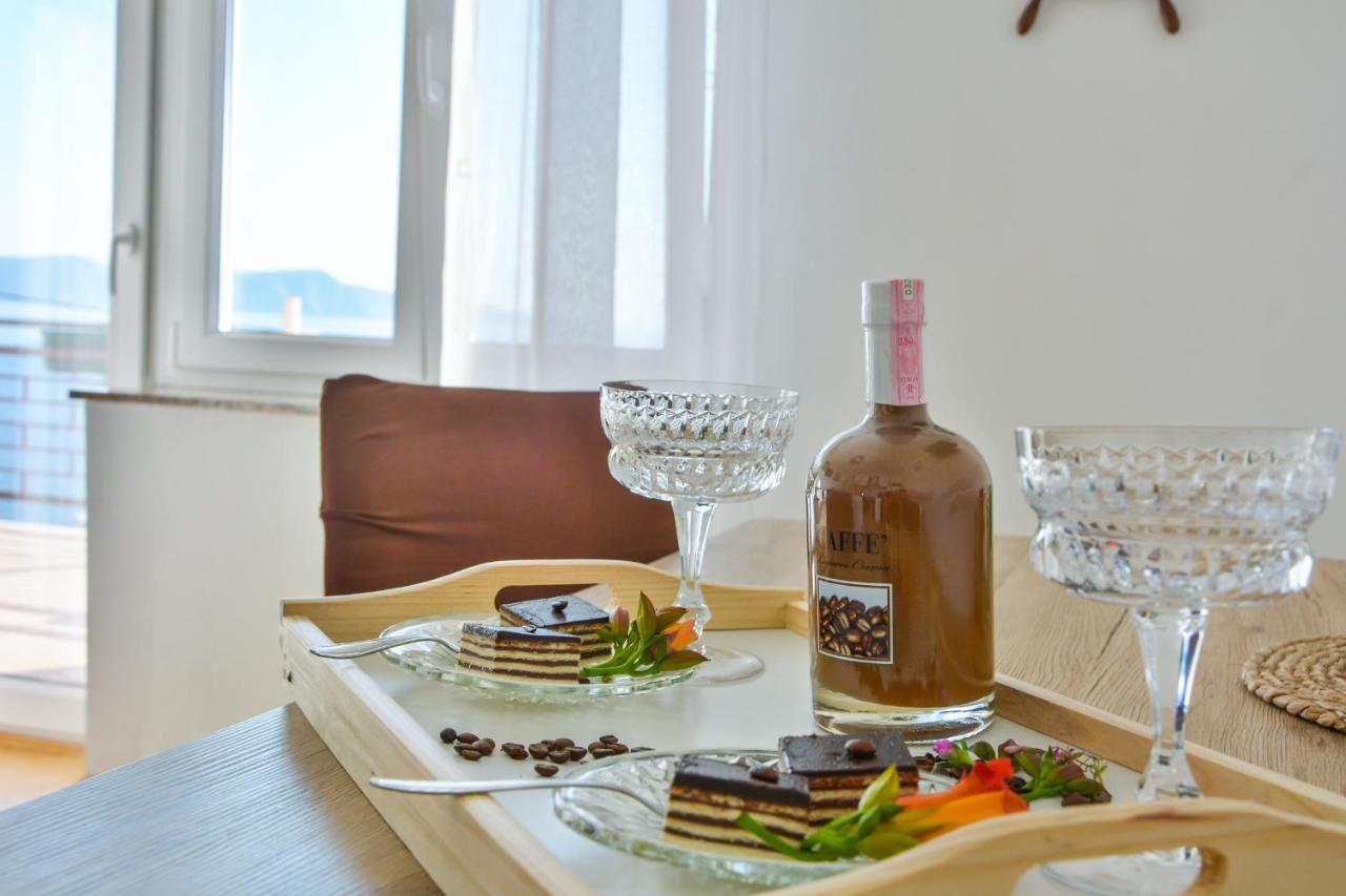 Apartmani Krijesnica Senj  Luaran gambar